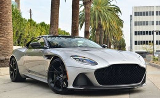 2023 Aston Martin DBS