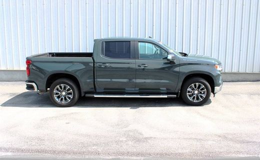 2025 Chevrolet Silverado LT