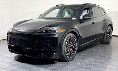 2026 Porsche Cayenne Turbo Electric