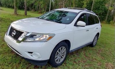 2014 Nissan Pathfinder S