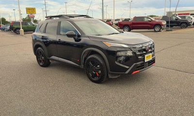 2026 Nissan Rogue SV