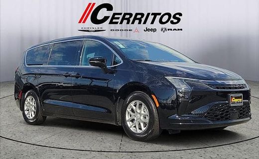 2027 Chrysler Pacifica Select