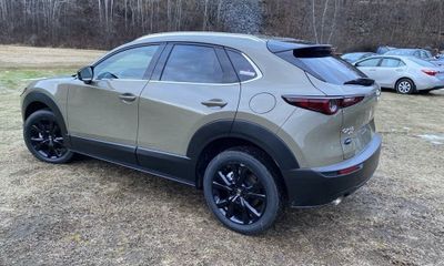 2024 Mazda CX-30 Carbon Turbo