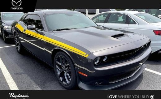 2022 Dodge Challenger