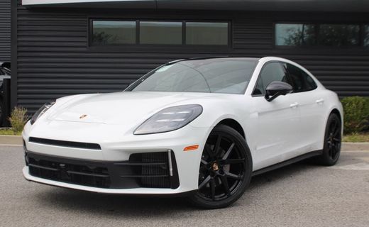 2025 Porsche Panamera