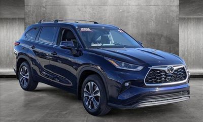 2021 Toyota Highlander XLE NAV
