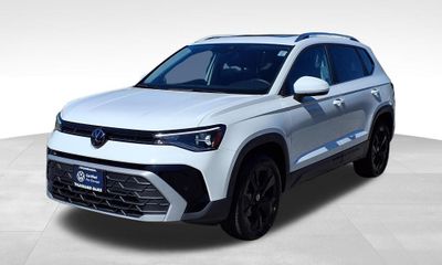 2026 Volkswagen Taos SE
