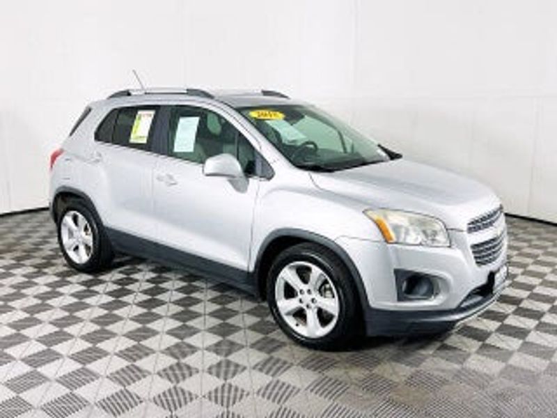 2015 Kia Sorento — a typically priced live listing