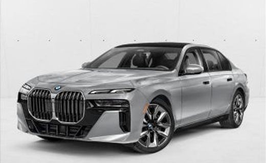 2026 BMW 740i