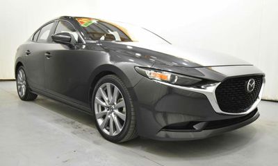 2019 Mazda MAZDA3 With Select