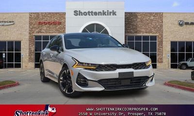 2023 Kia K5