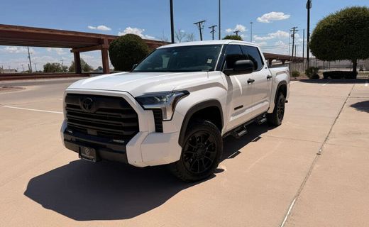 2023 Toyota Tundra SR5