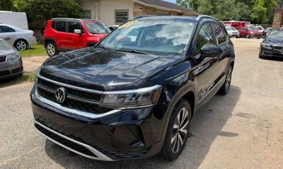 2022 Volkswagen Taos 4Motion SE IQ