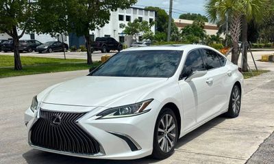 2019 Lexus ES 350