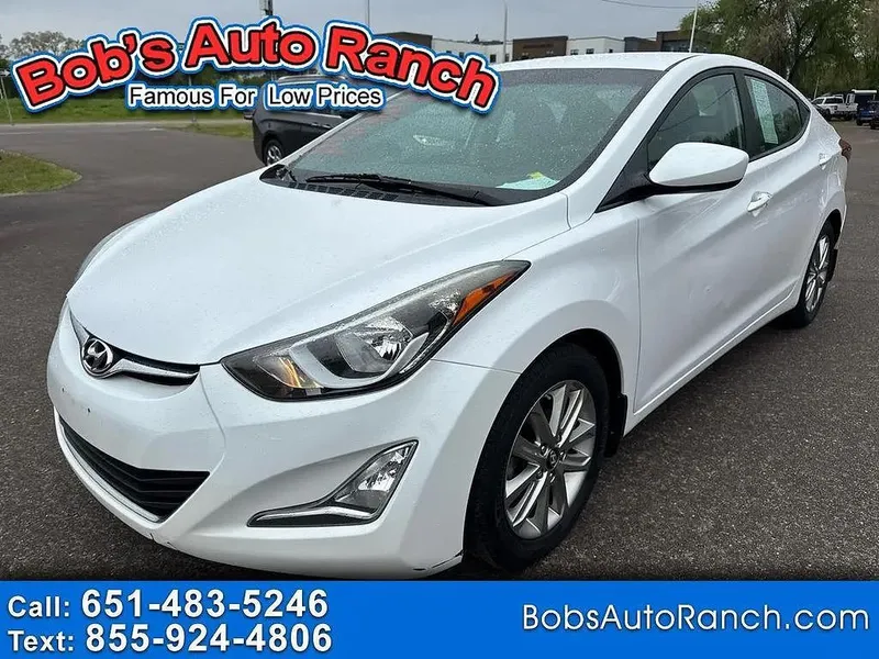 2015 Hyundai Elantra — a typically priced live listing