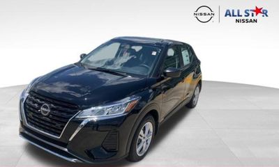 2025 Nissan Kicks Play S
