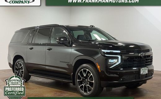 2025 Chevrolet Suburban RST