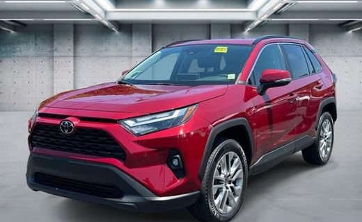 2022 Toyota RAV4 XLE Premium