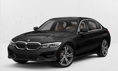 2022 BMW 330e