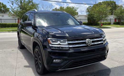 2018 Volkswagen Atlas SE