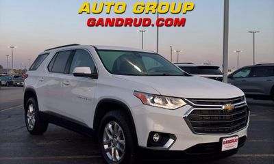 2021 Chevrolet Traverse LT
