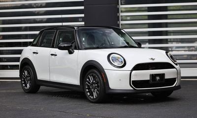 2025 Mini Hardtop
