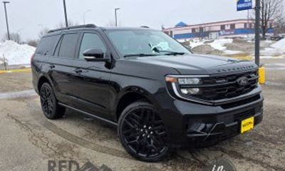 2026 Ford Expedition MAX Active