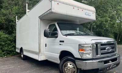 2016 Ford E-Series Chassis E 350