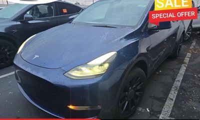2024 Tesla Model Y Long Range