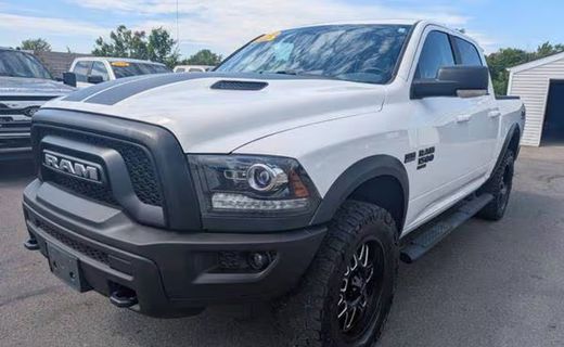2019 Ram 1500 SLT