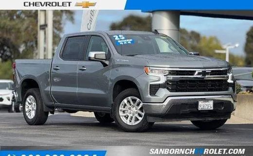 2025 Chevrolet Silverado LT