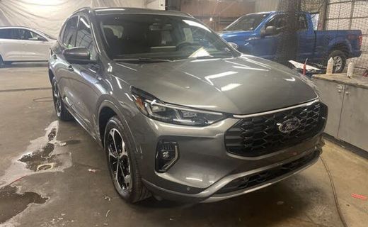 2023 Ford Escape ST Line Elite