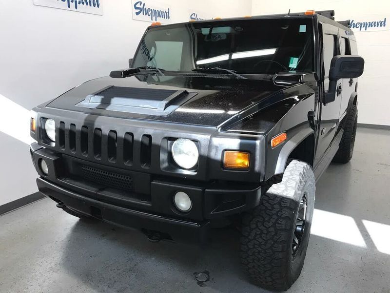 2005 Hummer H2 — a typically priced live listing