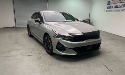 2023 Kia K5 GT Line