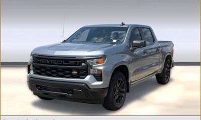 2025 Chevrolet Silverado Custom