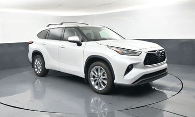 2022 Toyota Highlander Limited