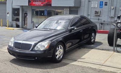 2005 Maybach 57 4 DR Turbo