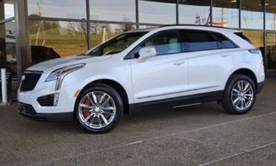 2026 Cadillac XT5 Sport