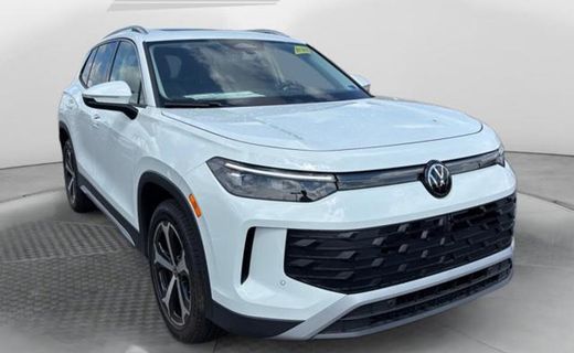 2026 Volkswagen Tiguan 4MOTION SE
