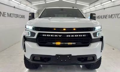 2020 Chevrolet Silverado RST