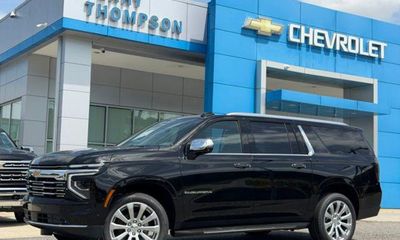2026 Chevrolet Suburban Premier