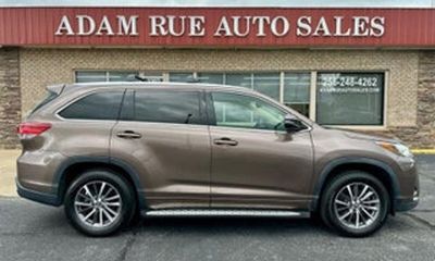 2017 Toyota Highlander LTD Platinum