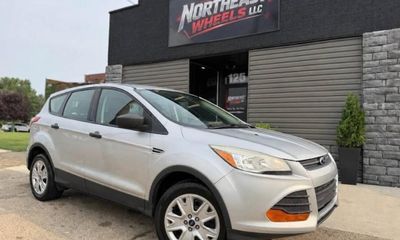 2013 Ford Escape S