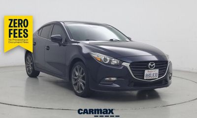 2018 Mazda MAZDA3 Touring