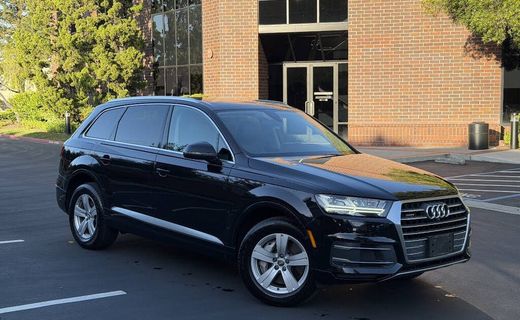 2019 Audi Q7 Quattro SE Premium