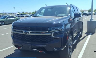 2022 Chevrolet Suburban Z71