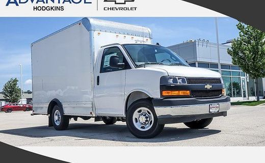 2025 Chevrolet Express 3500 Cutaway 139