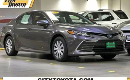 2022 Toyota Camry LE