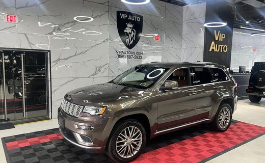 2018 Jeep Grand Cherokee Summit