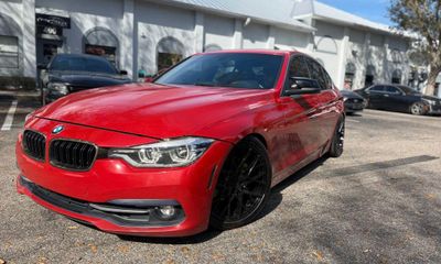 2017 BMW 330I SA
